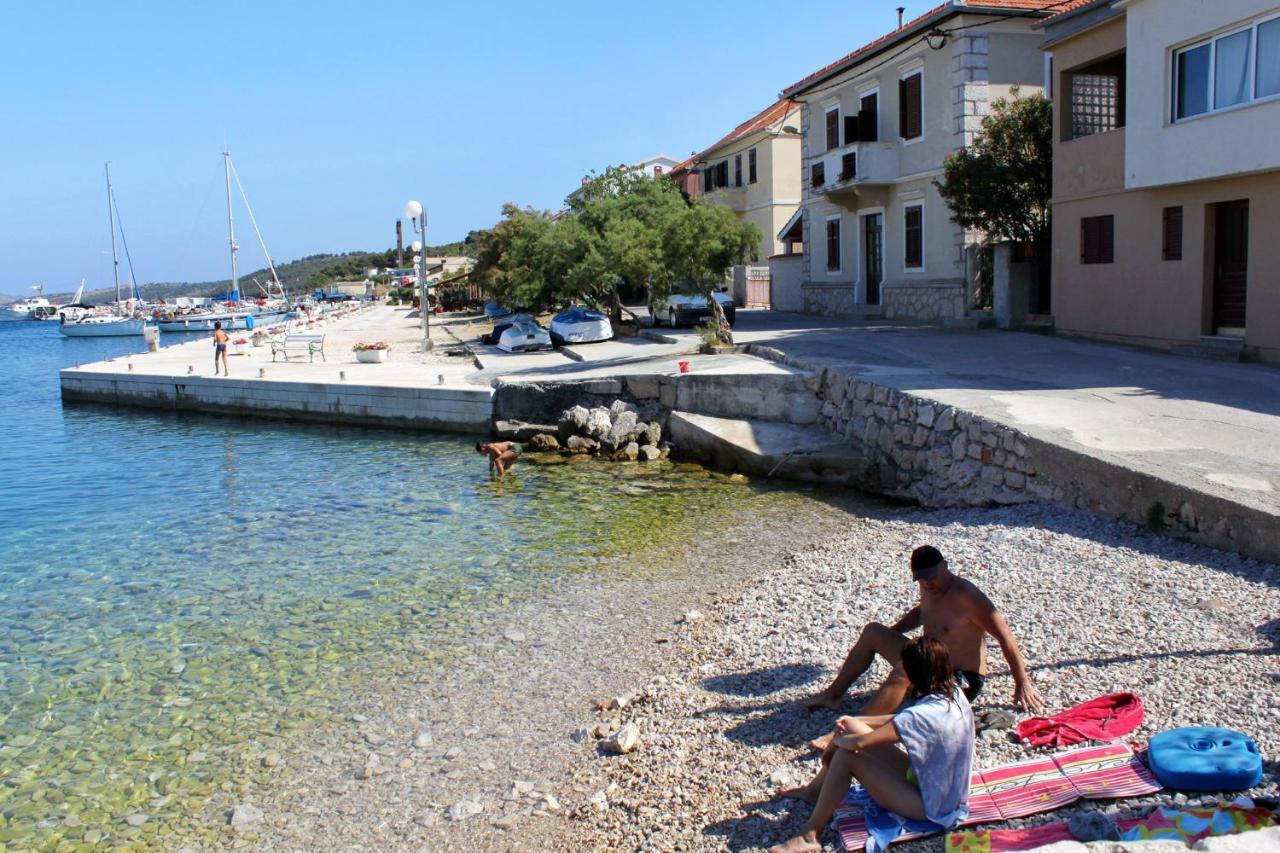 Apartments With Wifi Sali, Dugi Otok - 8189 Exterior photo